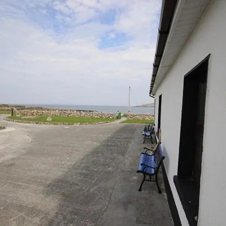 Beach House 度假居 Cleggan